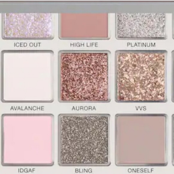 Huda Beauty Icy Nude Glamorous Eyeshadow Palette with Silver and Brown Shades - Picture 5 of 5